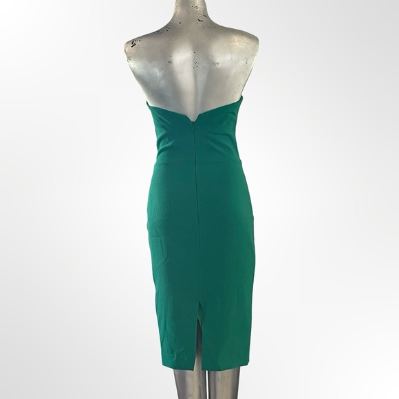 Aida Elegant Green Strapless Dress - Picture 4 of 8